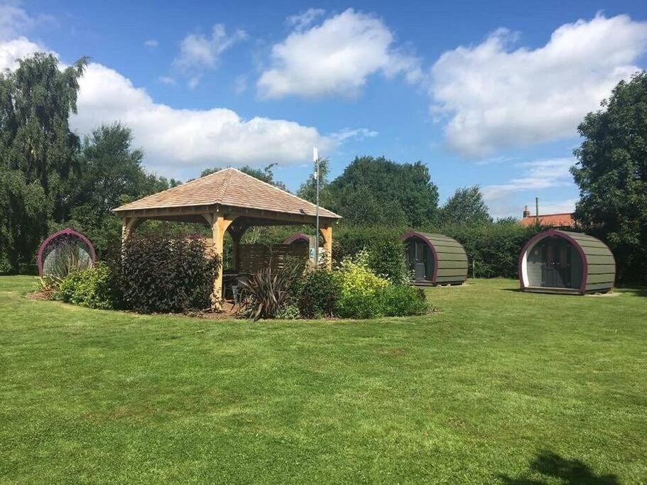 Belle Vista Glamping & Camping 约克 外观 照片