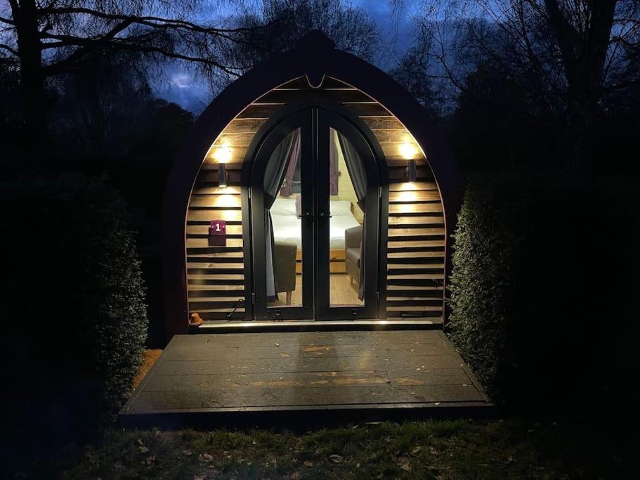 Belle Vista Glamping & Camping 约克 外观 照片